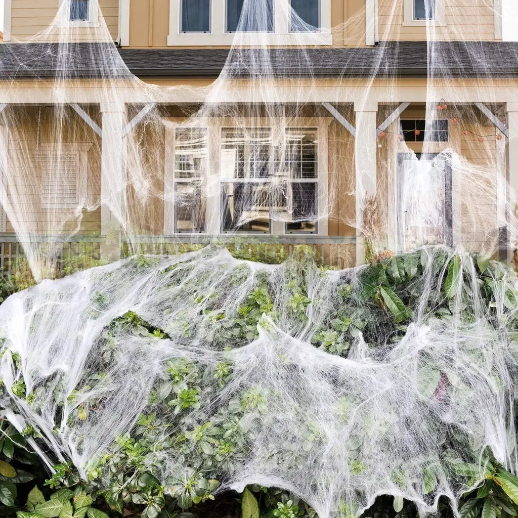 Stretchable Halloween Spider Web with 2 Spiders – Spooky Indoor & Outdoor Decoration