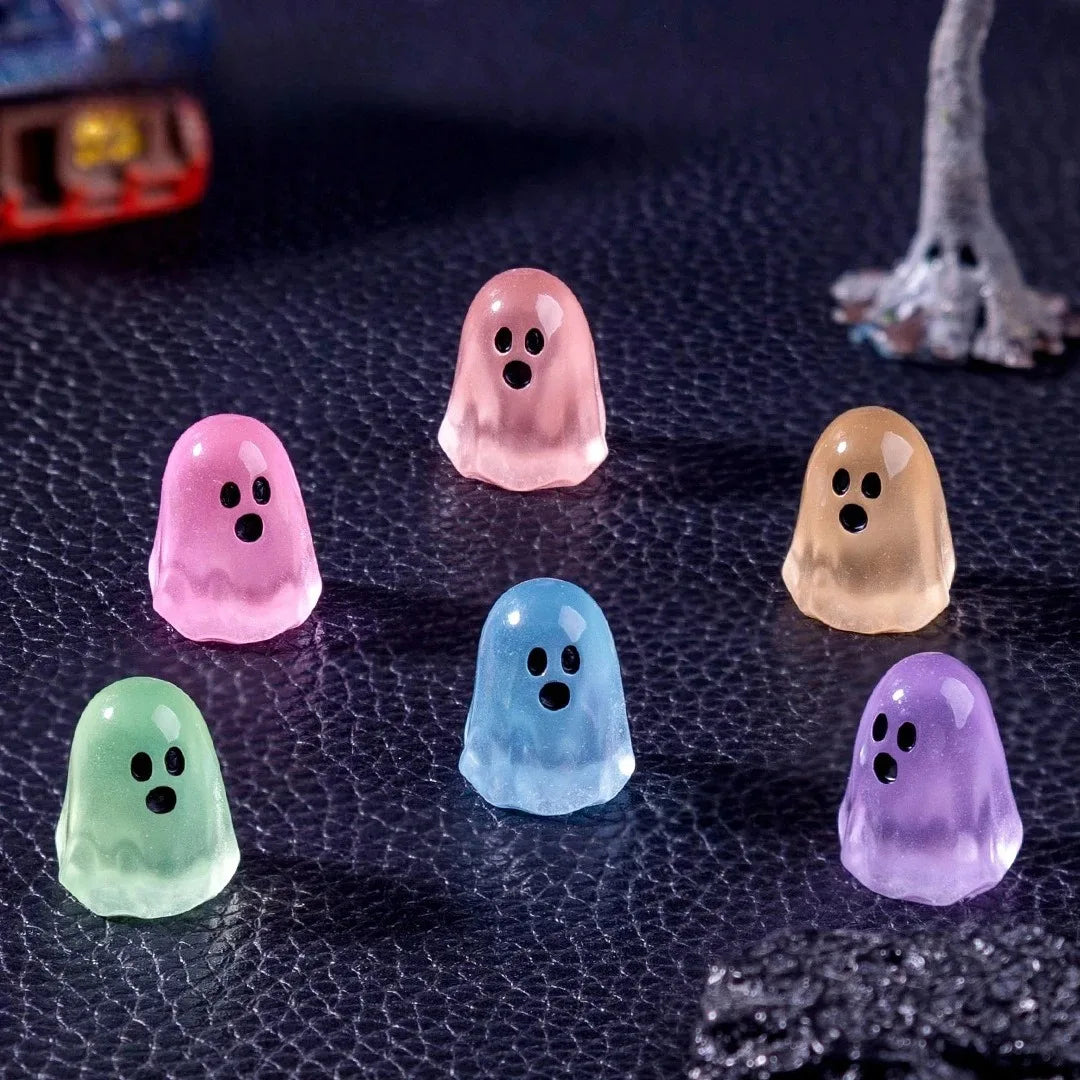 Glow-in-the-Dark Mini Ghost Figures – Halloween Miniature Decor Set
